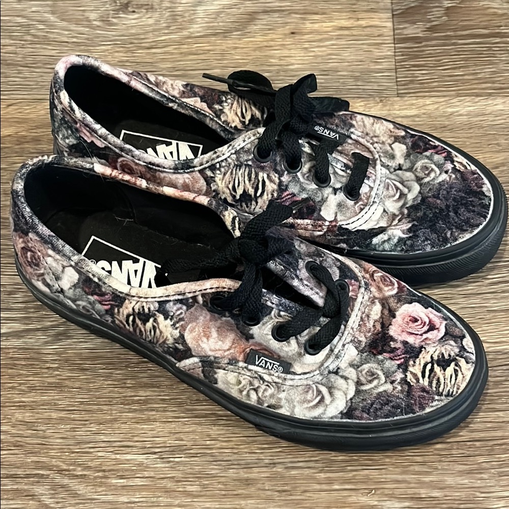 Vans Women's Floral Canvas Sneakers - Black and Pink